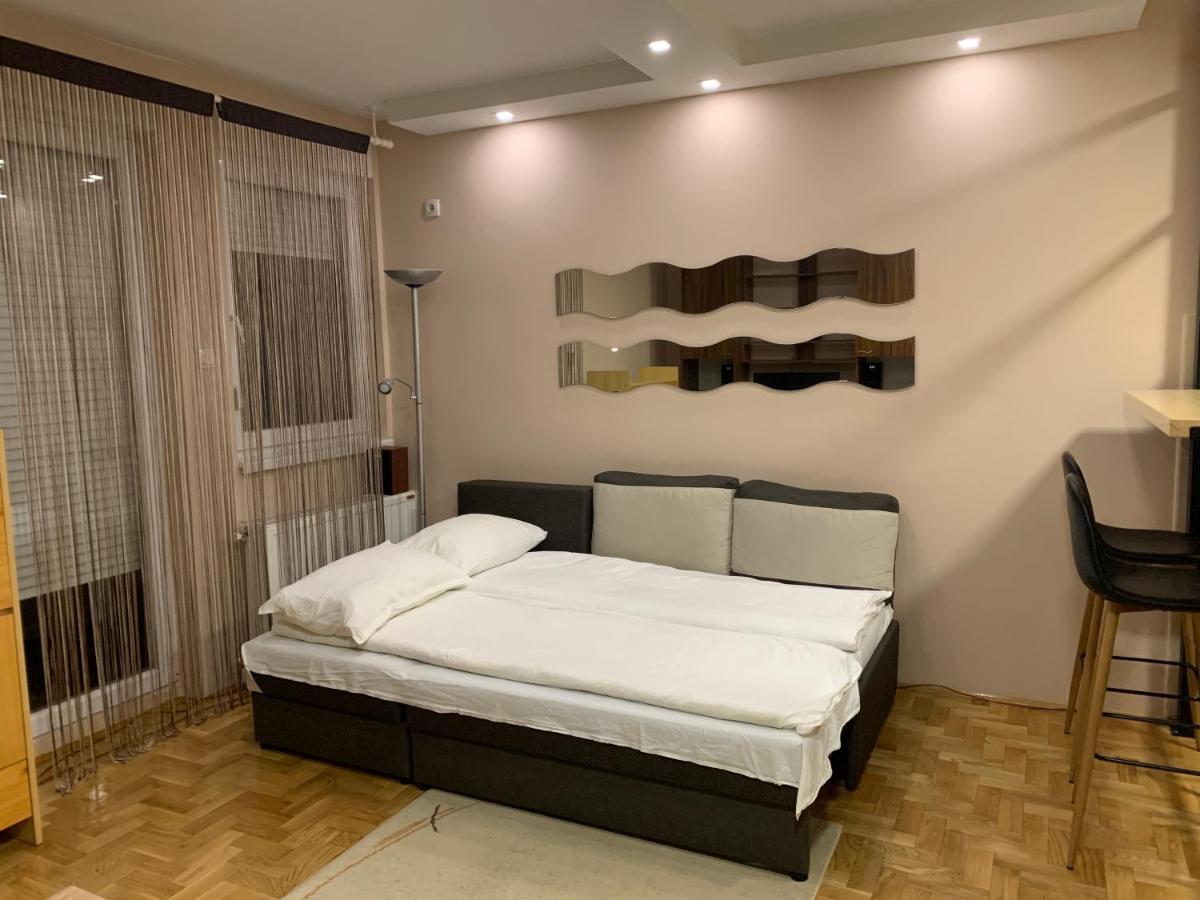 Mila Apartment Novi Sad Luaran gambar