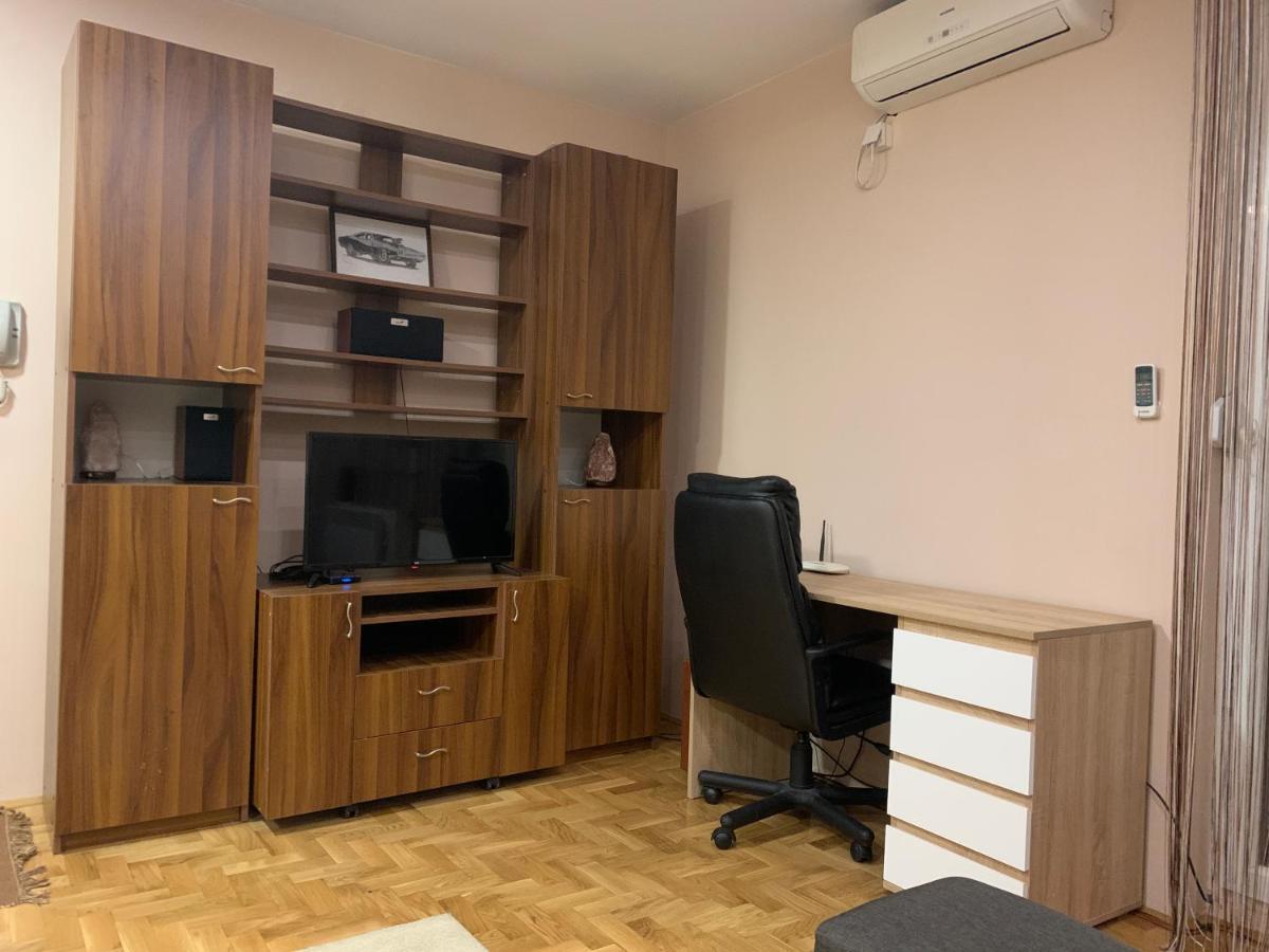 Mila Apartment Novi Sad Luaran gambar