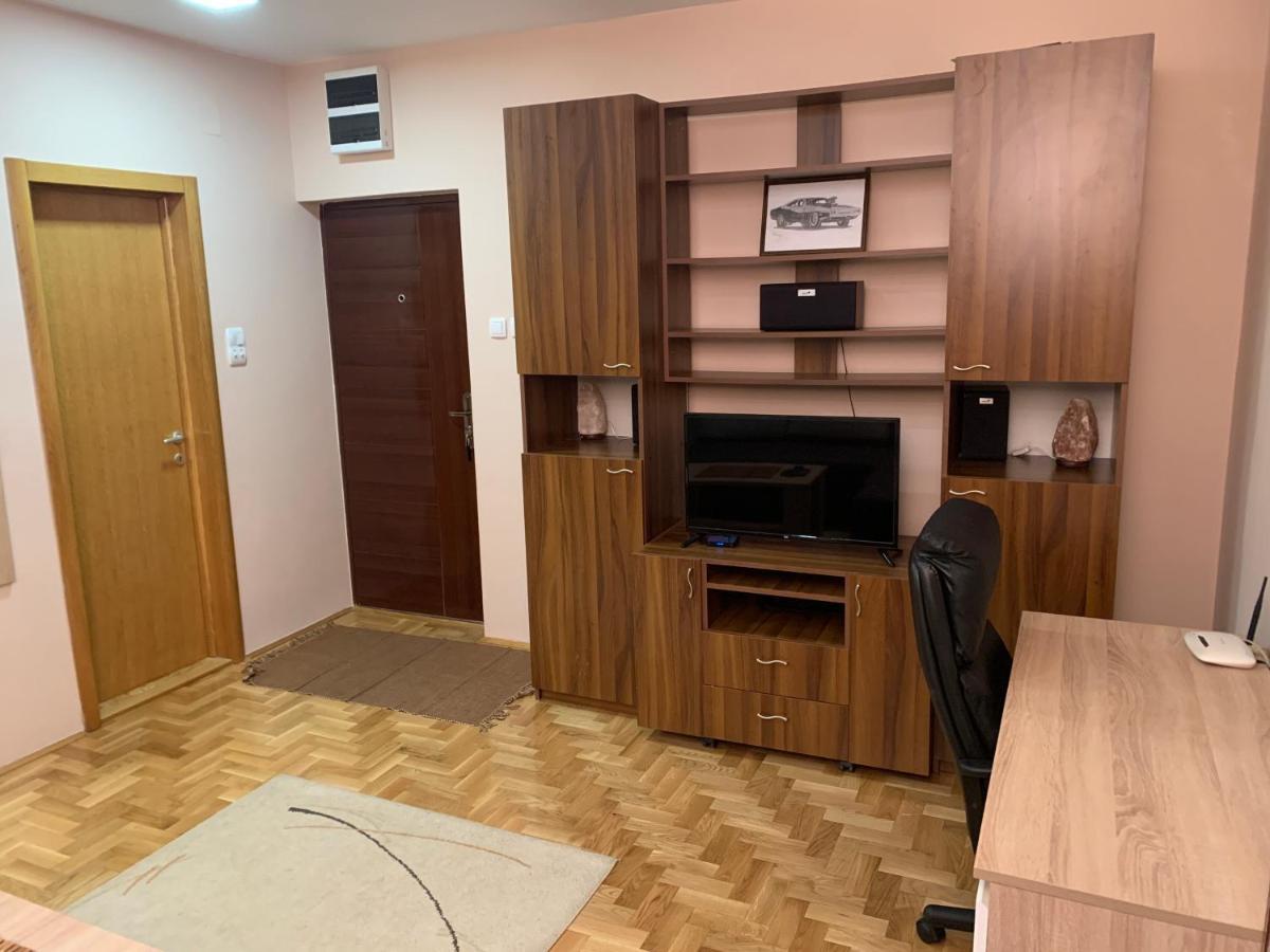 Mila Apartment Novi Sad Luaran gambar